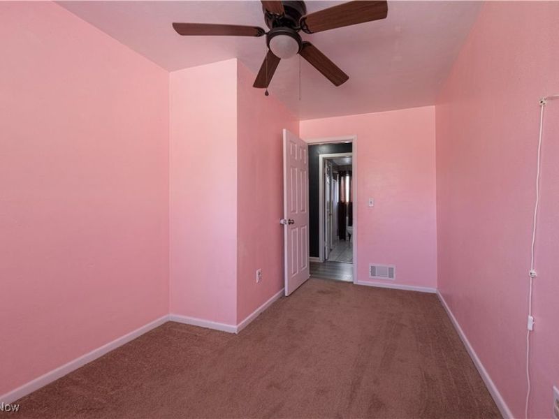 132 Linmar Street, Wintersville, OH 43953 Photo 14