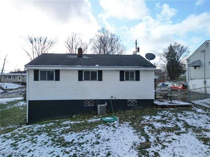 132 Linmar Street, Wintersville, OH 43953 Photo 22