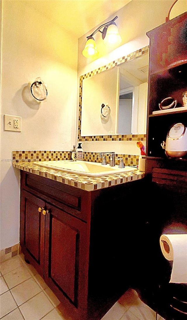 3905 N Nob Hill Rd, Unit 510, Sunrise, FL 33351 Photo