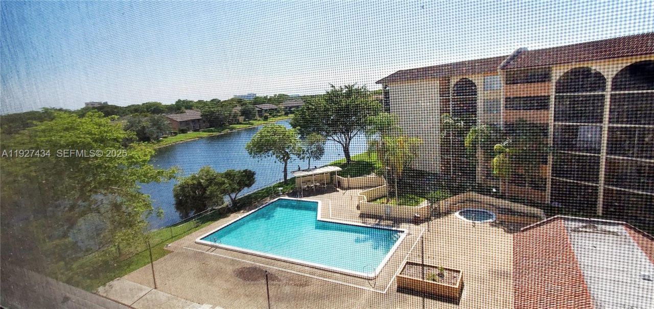 3905 N Nob Hill Rd, Unit 510, Sunrise, FL 33351 Photo