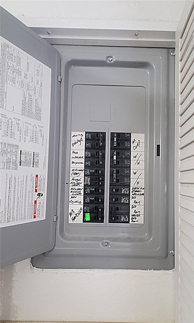 3905 N Nob Hill Rd, Unit 510, Sunrise, FL 33351 Photo