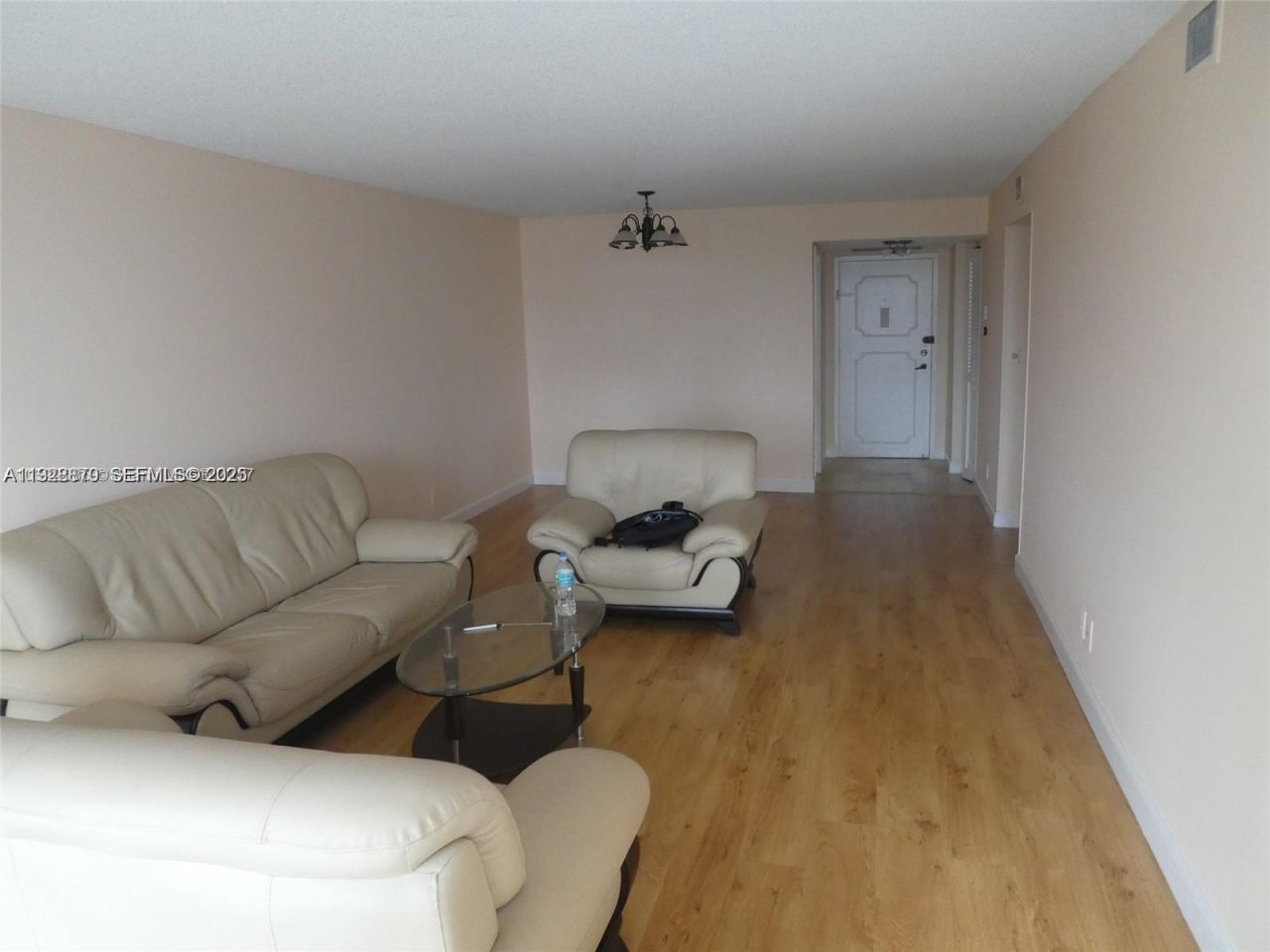 800 Parkview Dr, Unit 1018, Hallandale Beach, FL 33009 Photo