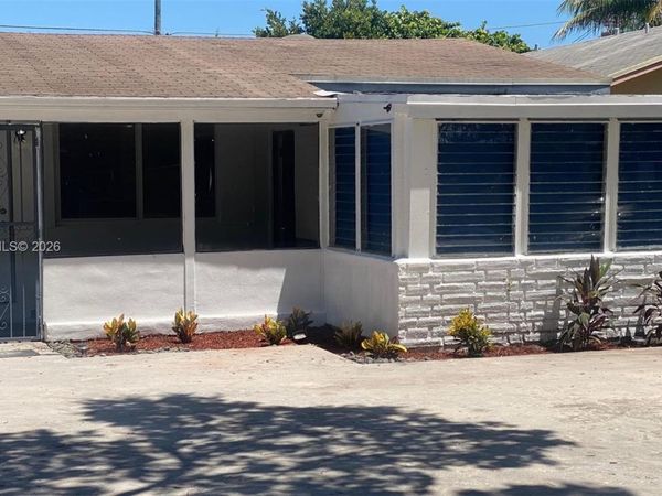 1947 Garfield St, Hollywood, FL 33020