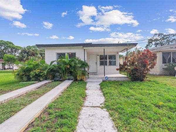 1408 N 23rd St, Fort Pierce, FL 34950