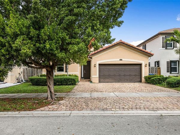 11863 SW 253rd Ter, Homestead, FL 33032