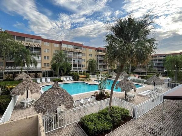 403 NW 68th Ave, Unit 206, Plantation, FL 33317