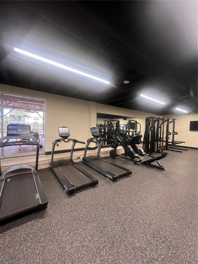 403 NW 68th Ave, Unit 206, Plantation, FL 33317 Photo