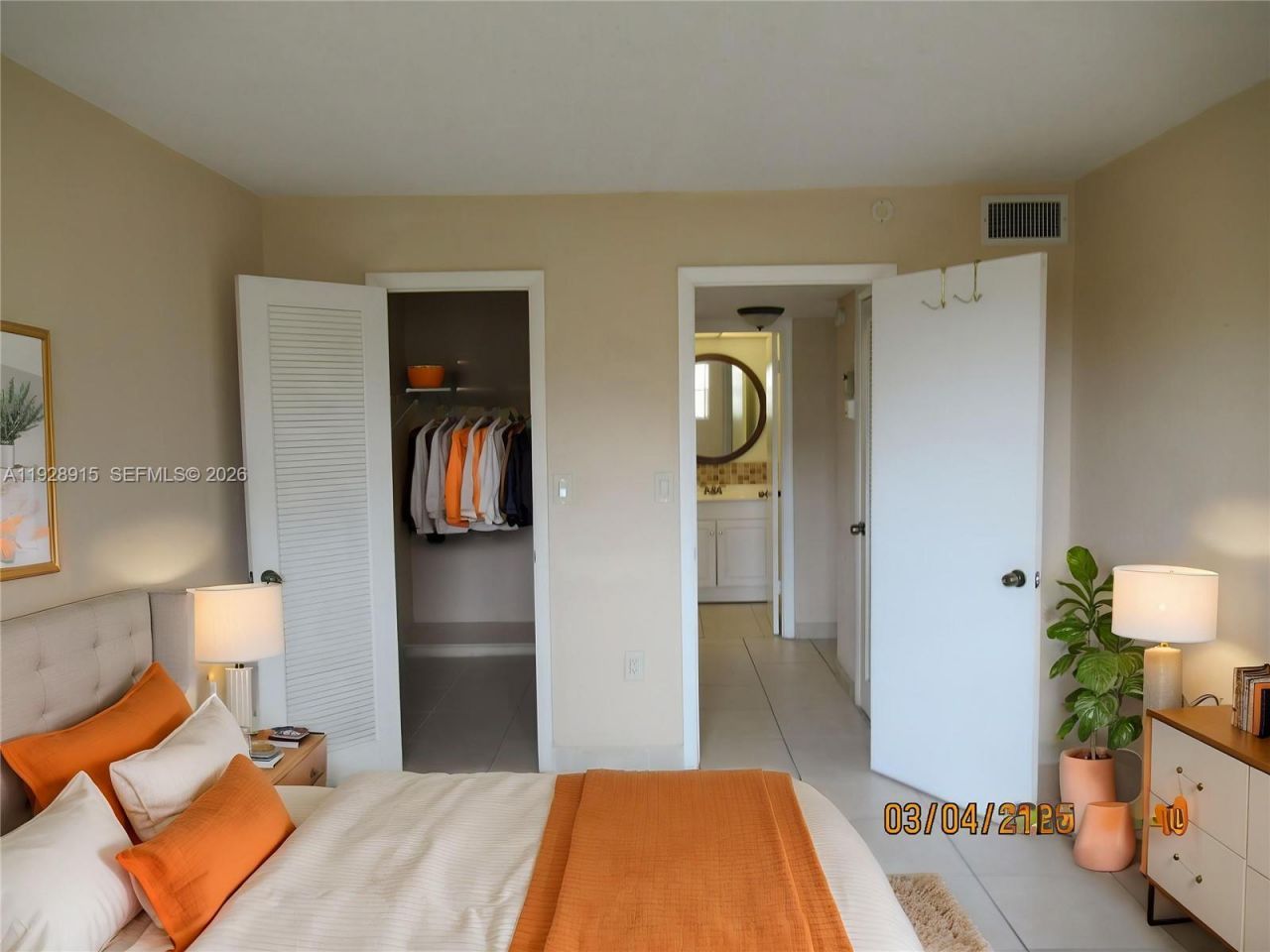 8285 Sunrise Lakes Blvd, Unit 208, Sunrise, FL 33322 Photo