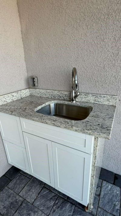 6805 Heavitree Dr, Sebring, FL 33876 Photo