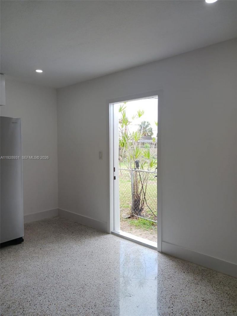9228 SW 37th St, Unit 9228, Miami, FL 33165 Photo