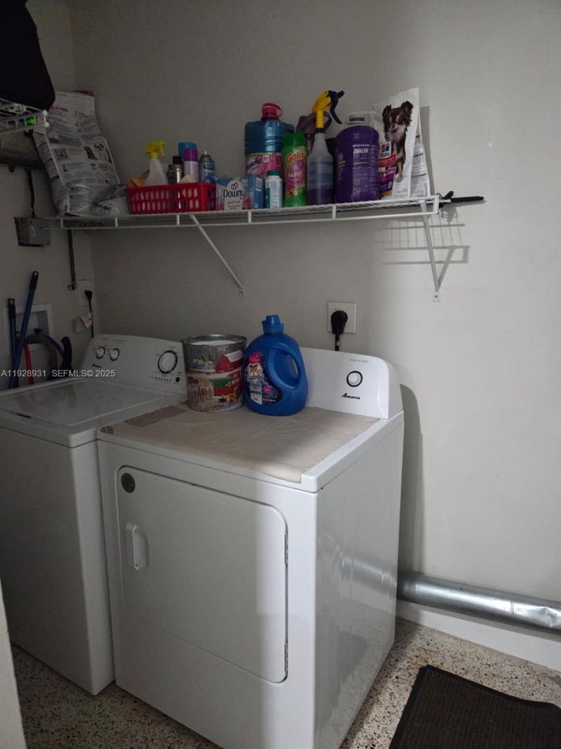 9228 SW 37th St, Unit 9228, Miami, FL 33165 Photo