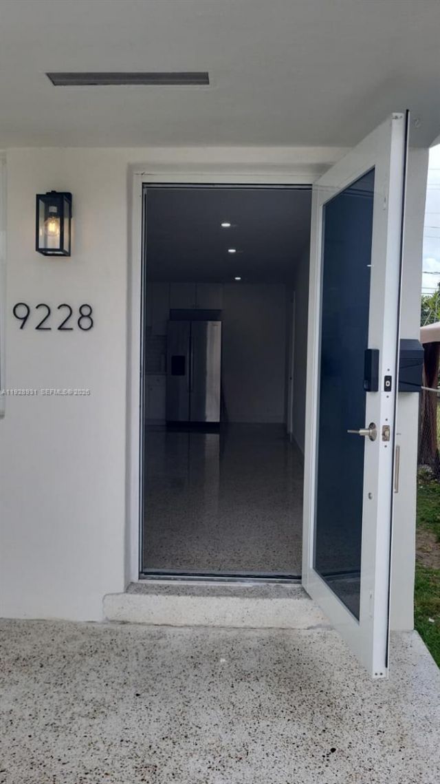 9228 SW 37th St, Unit 9228, Miami, FL 33165 Photo