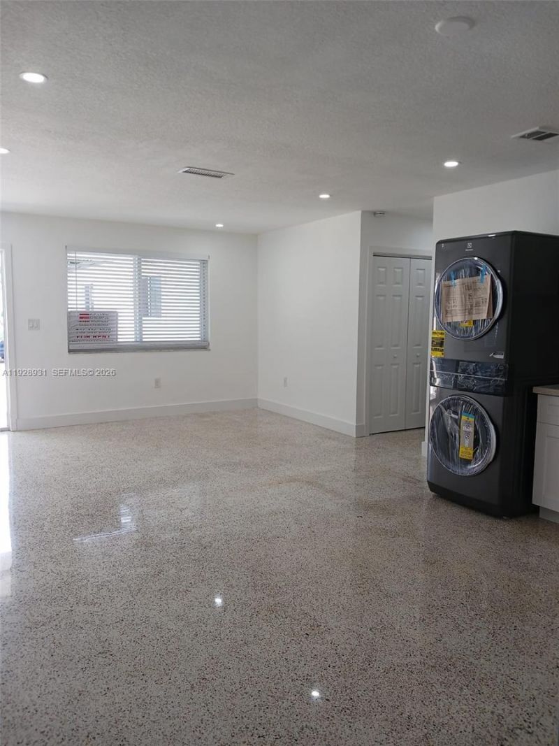 9228 SW 37th St, Unit 9228, Miami, FL 33165 Photo