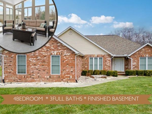 127 Stonebridge Manor Drive, Maryville, IL 62062