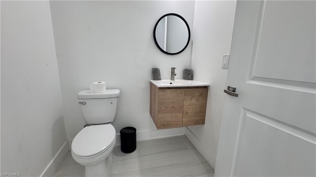 1709 NE 41st St, Cape Coral, FL 33909 Photo