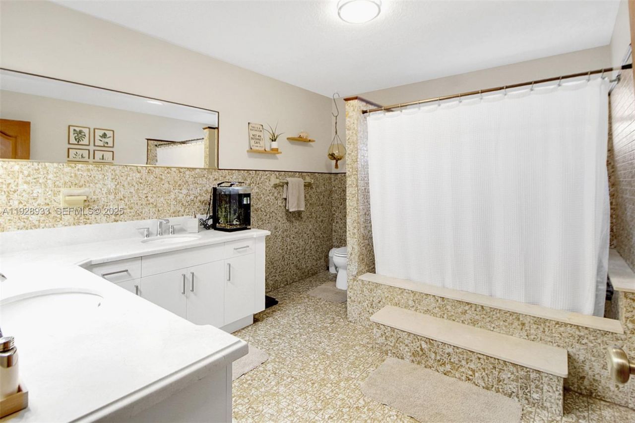 50 SW 130th Ave, Miami, FL 33184 Photo