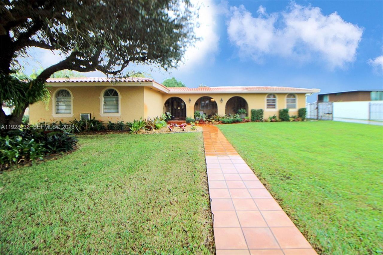 50 SW 130th Ave, Miami, FL 33184 Photo