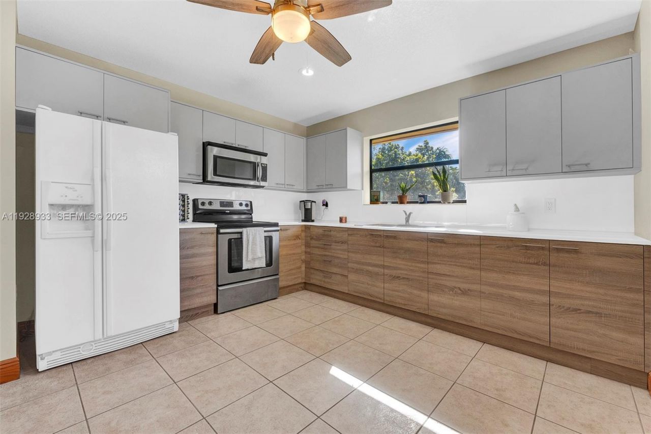 50 SW 130th Ave, Miami, FL 33184 Photo