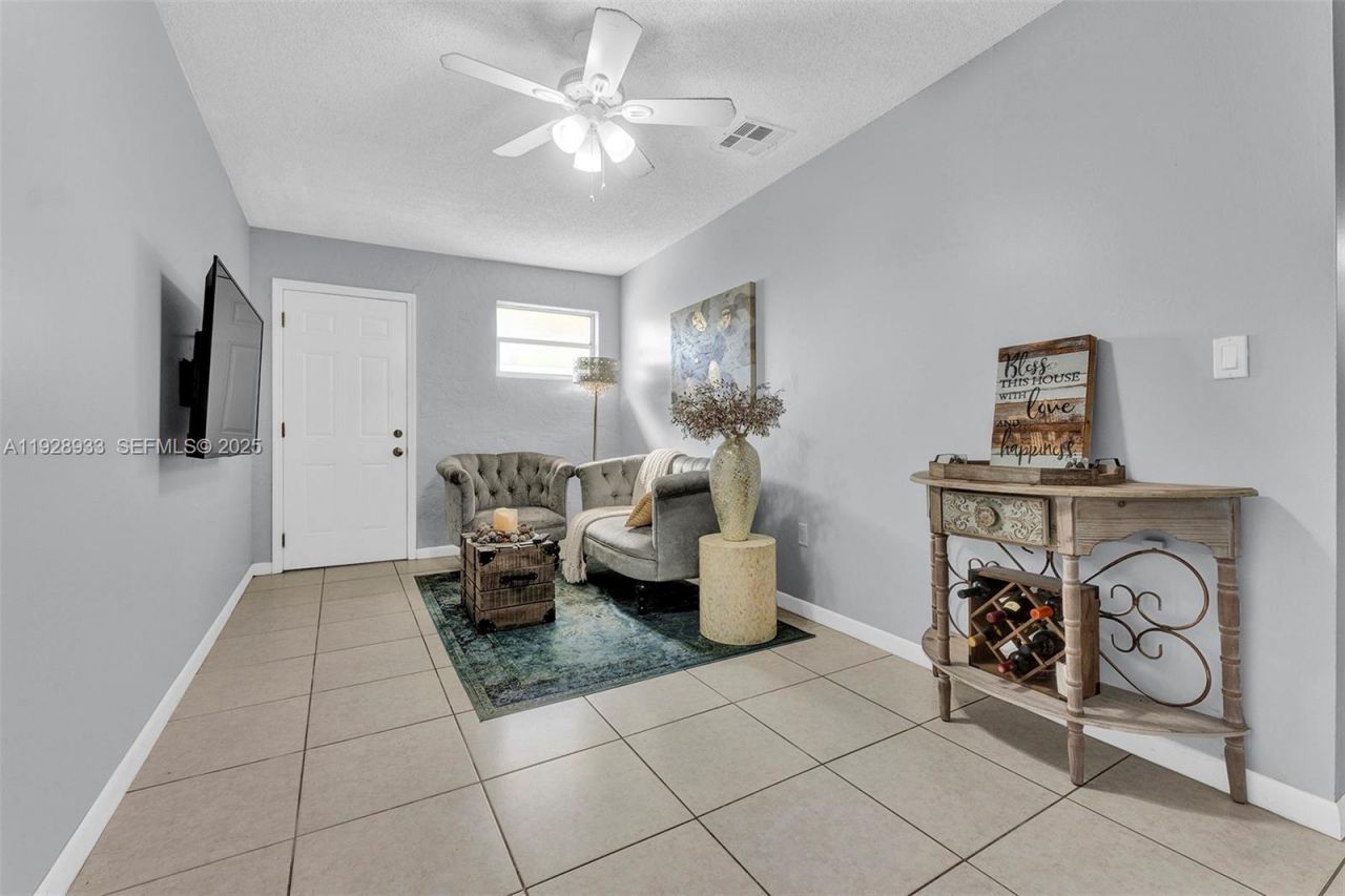 50 SW 130th Ave, Miami, FL 33184 Photo