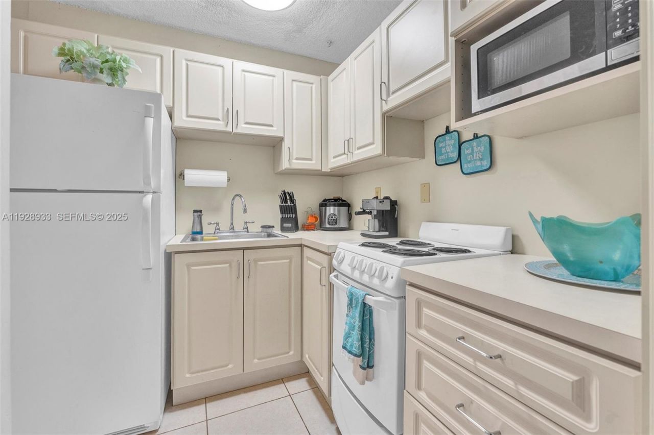 50 SW 130th Ave, Miami, FL 33184 Photo