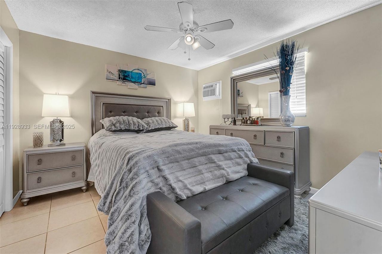 50 SW 130th Ave, Miami, FL 33184 Photo