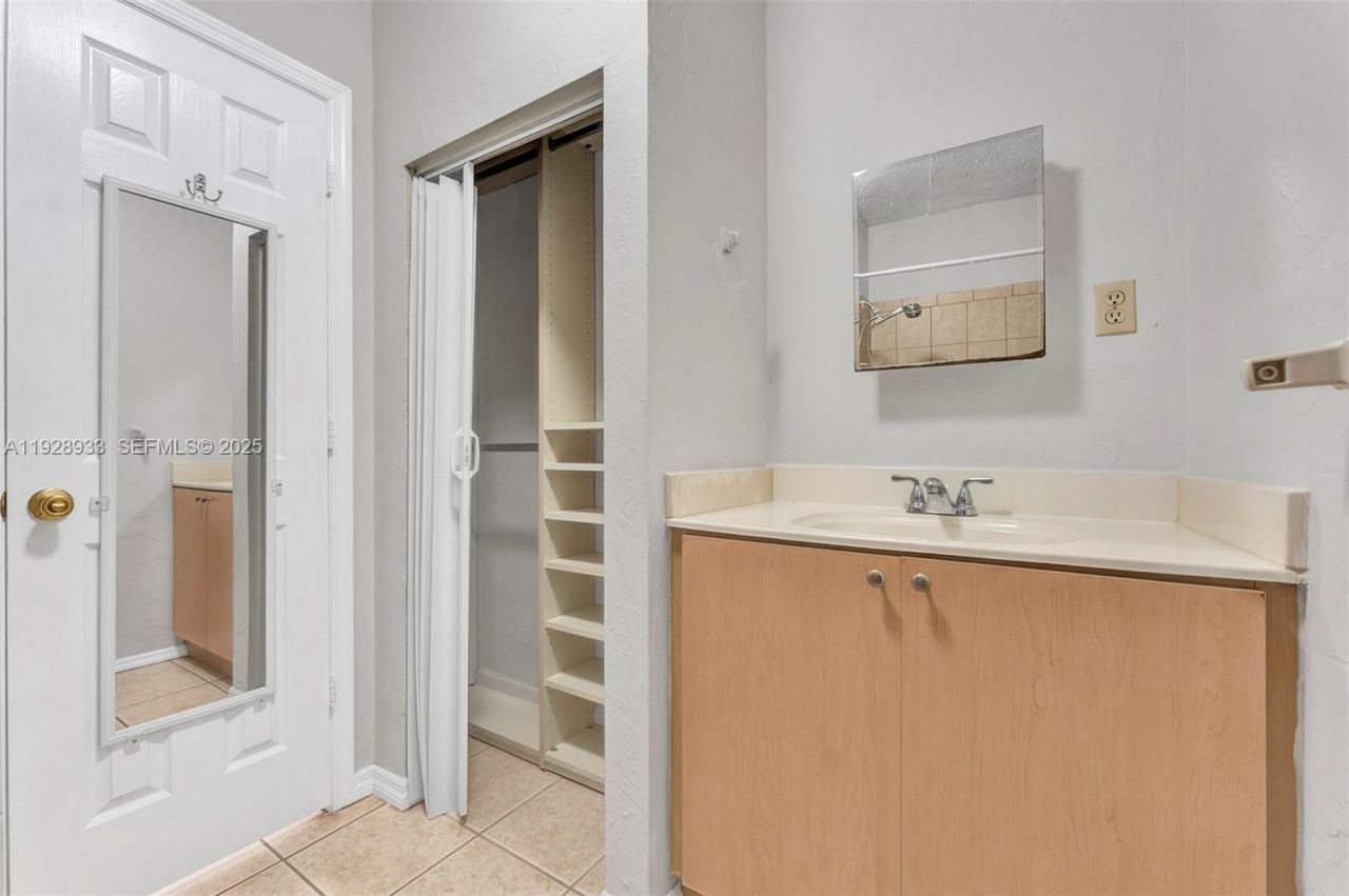 50 SW 130th Ave, Miami, FL 33184 Photo