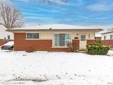 1585 Berkshire Street, Westland, MI 48186