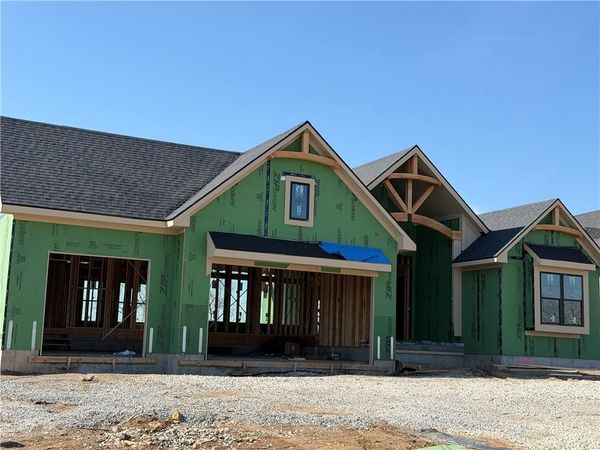 8982 Ginger Street, Lenexa, KS 66227