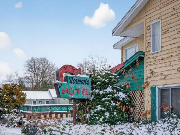 205 Saco Avenue, Old Orchard Beach, ME 04064