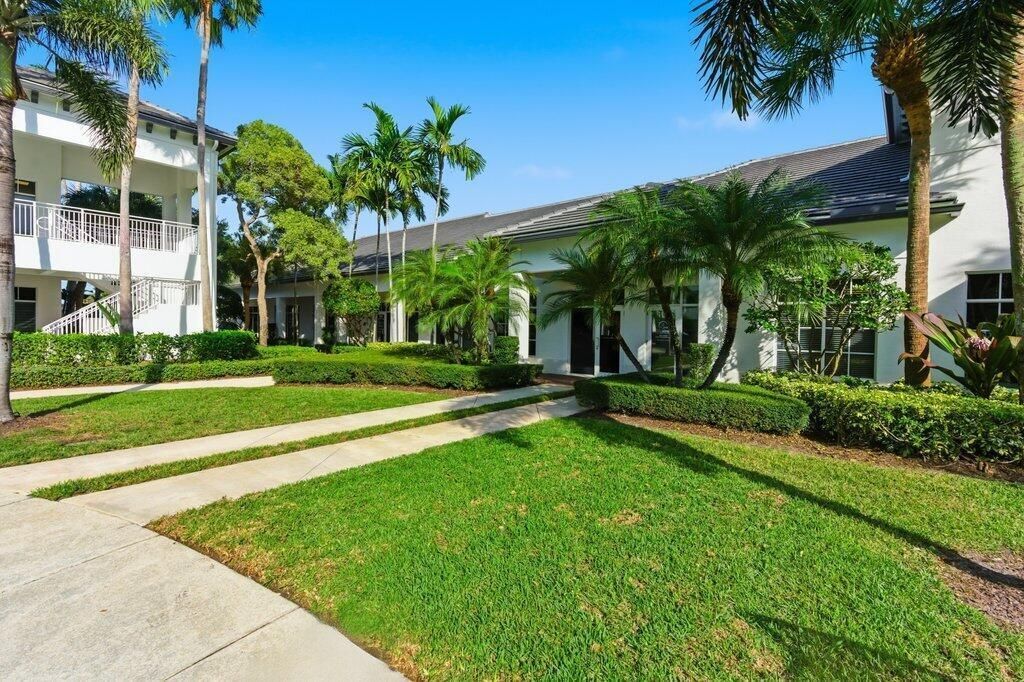 3307 Northlake Boulevard, Unit 107, Palm Beach Gardens, FL 33403 Photo