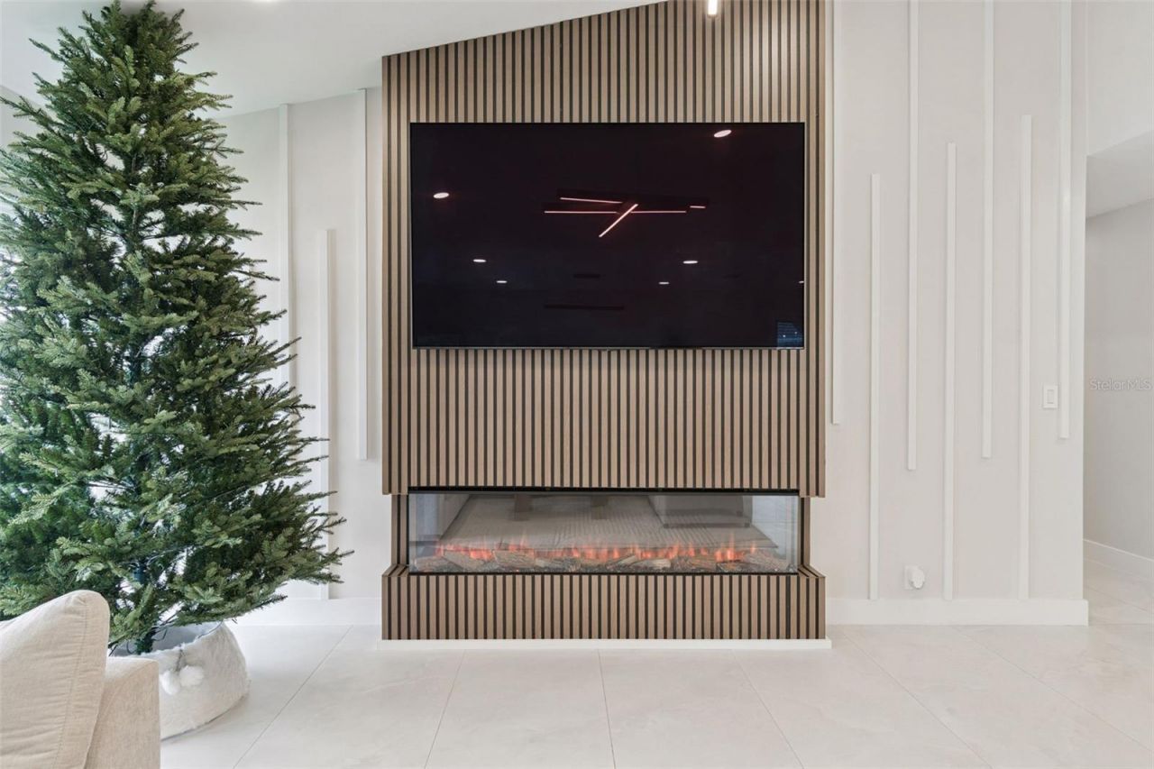 7853 Sundown Drive, Saint Petersburg, FL 33709 Photo