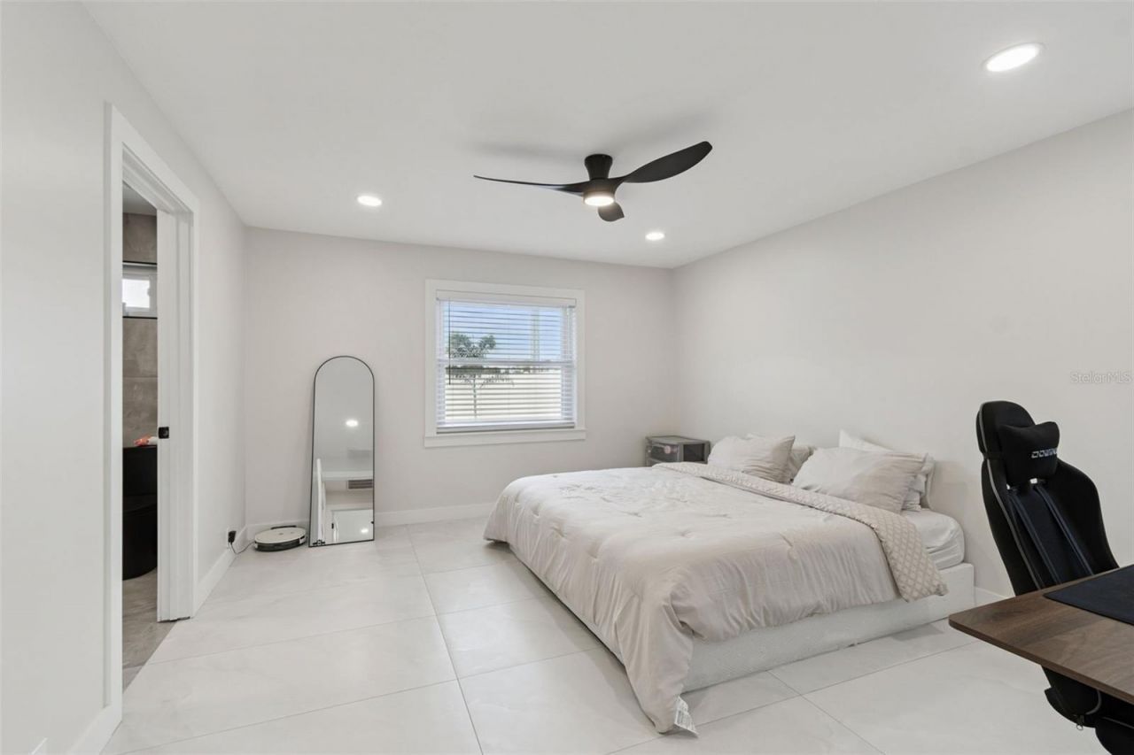 7853 Sundown Drive, Saint Petersburg, FL 33709 Photo