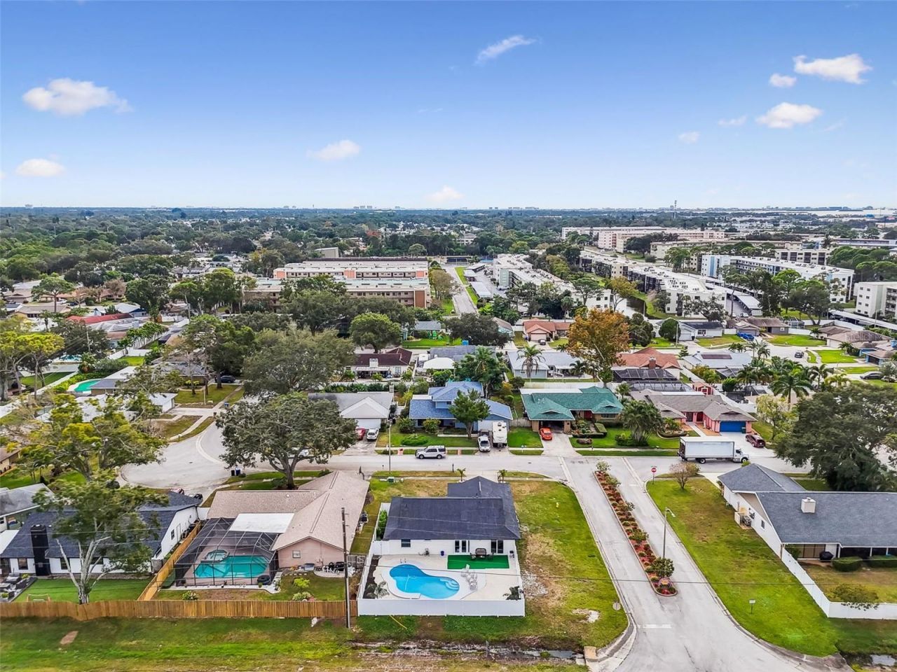 7853 Sundown Drive, Saint Petersburg, FL 33709 Photo