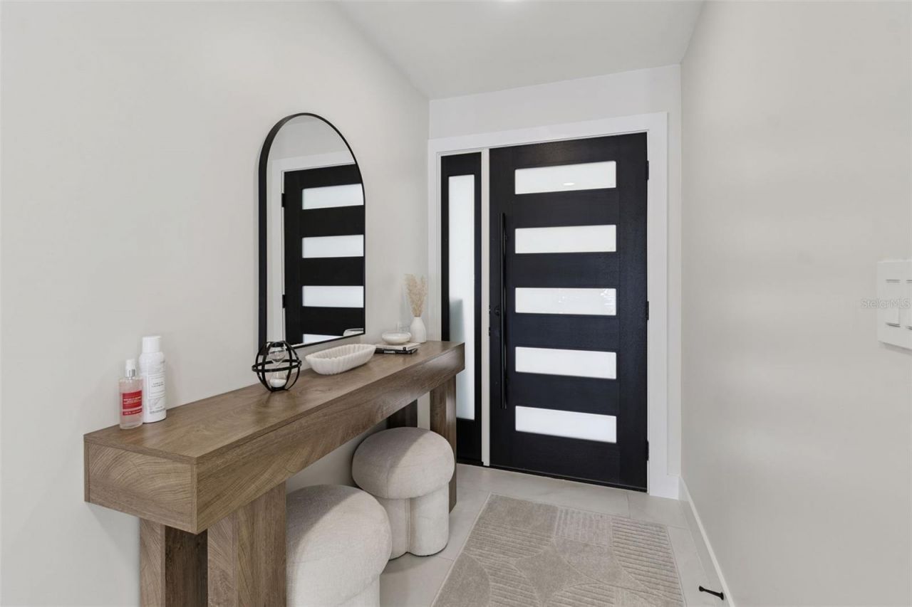 7853 Sundown Drive, Saint Petersburg, FL 33709 Photo