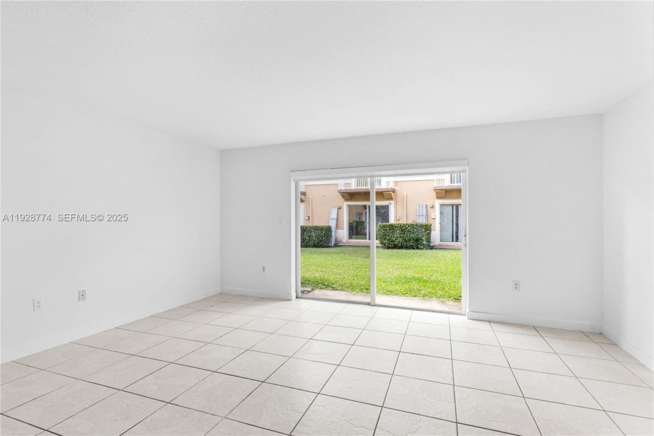 3168 SW 129th Way, Unit 151, Miramar, FL 33027 Photo