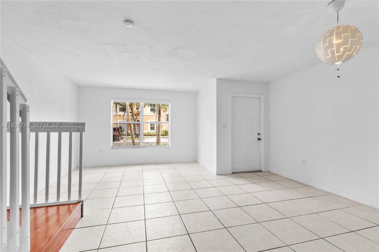 3168 SW 129th Way, Unit 151, Miramar, FL 33027 Photo