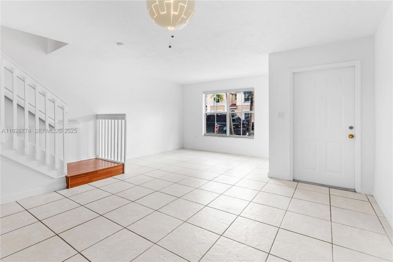 3168 SW 129th Way, Unit 151, Miramar, FL 33027 Photo