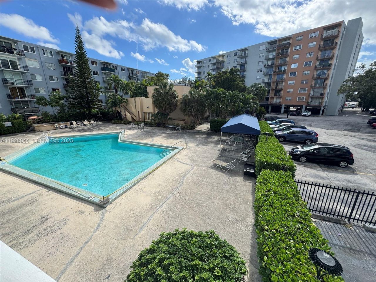 1470 NE 125th Ter, Unit 205, North Miami, FL 33161 Photo