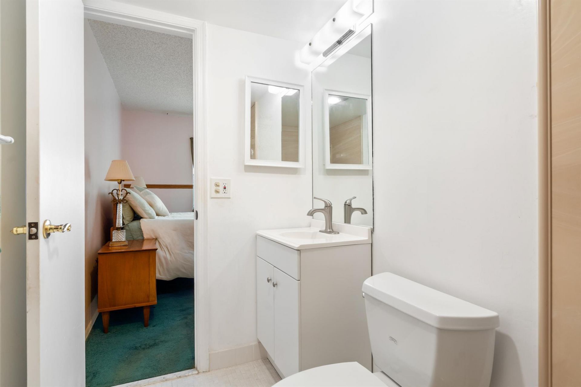 3000 Sunrise Lakes Drive E, Unit 204, Sunrise, FL 33322 Photo