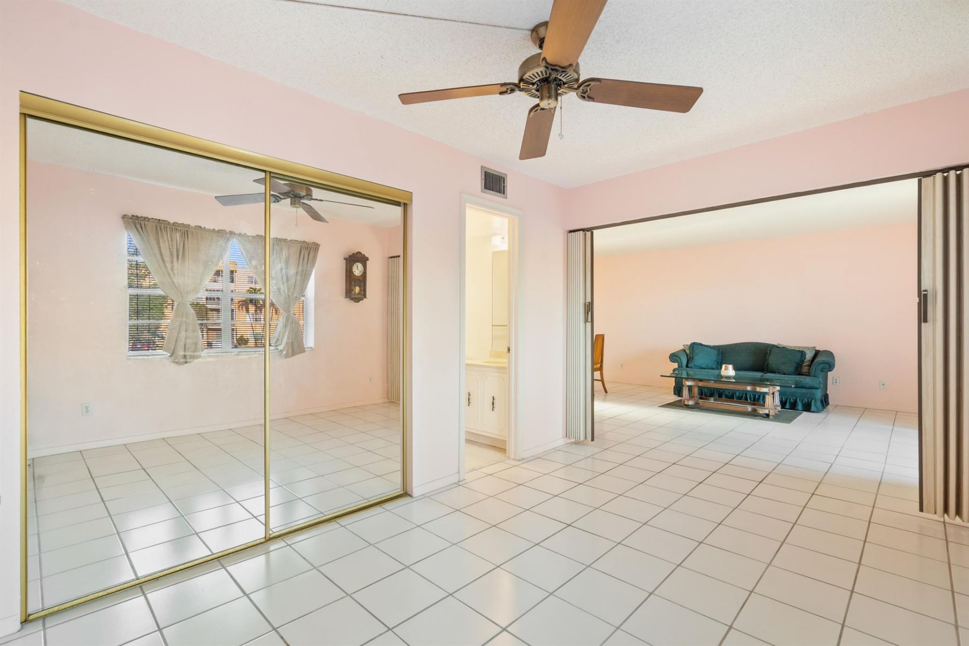 3000 Sunrise Lakes Drive E, Unit 204, Sunrise, FL 33322 Photo