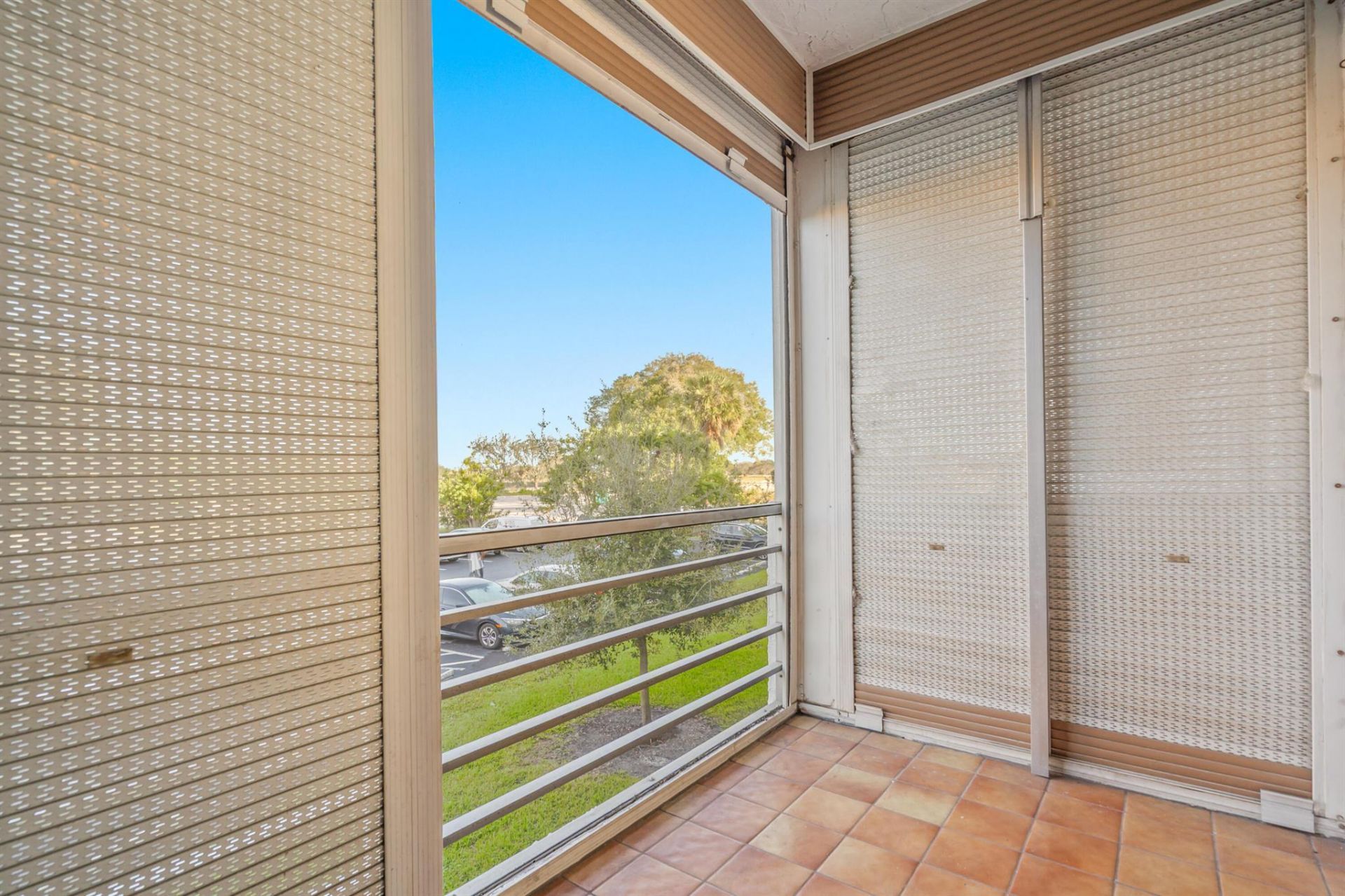 3000 Sunrise Lakes Drive E, Unit 204, Sunrise, FL 33322 Photo