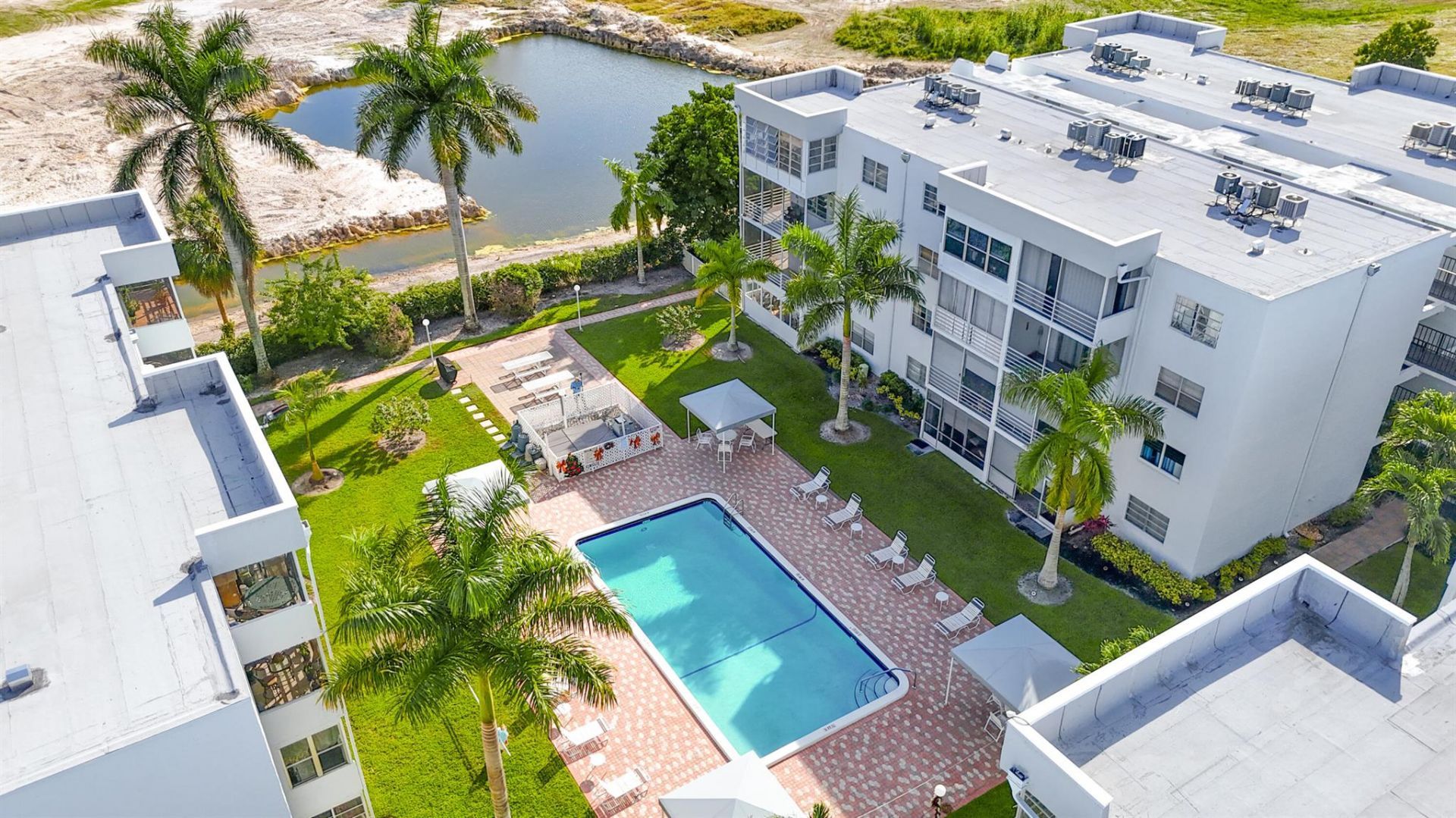 3000 Sunrise Lakes Drive E, Unit 204, Sunrise, FL 33322 Photo