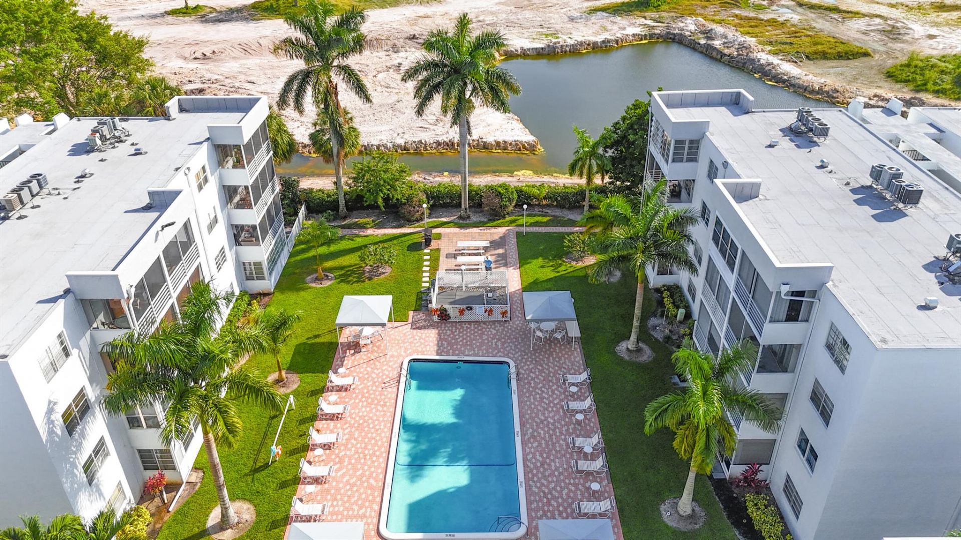 3000 Sunrise Lakes Drive E, Unit 204, Sunrise, FL 33322 Photo