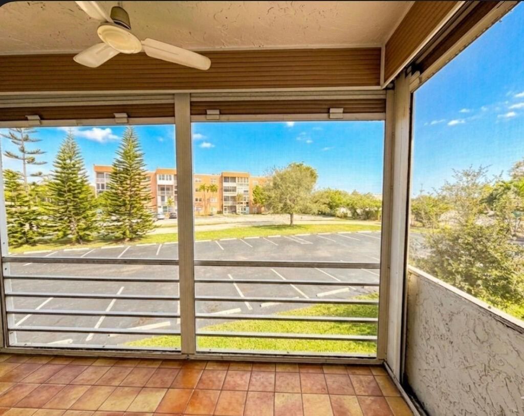 3000 Sunrise Lakes Drive E, Unit 204, Sunrise, FL 33322 Photo