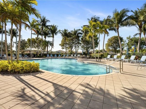 6606 Marbella DR, NAPLES, FL 34105