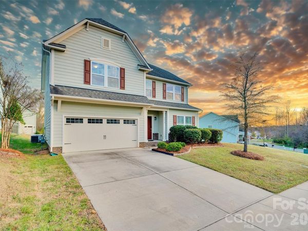 5054 Stonehill Lane, Matthews, NC 28104