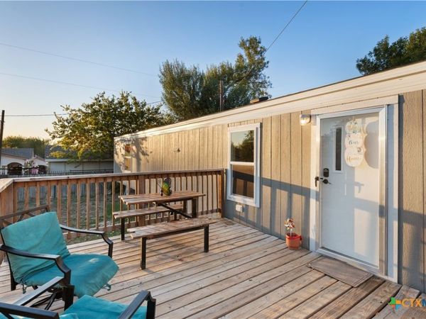 304 Regina Drive , Buda, TX 78610