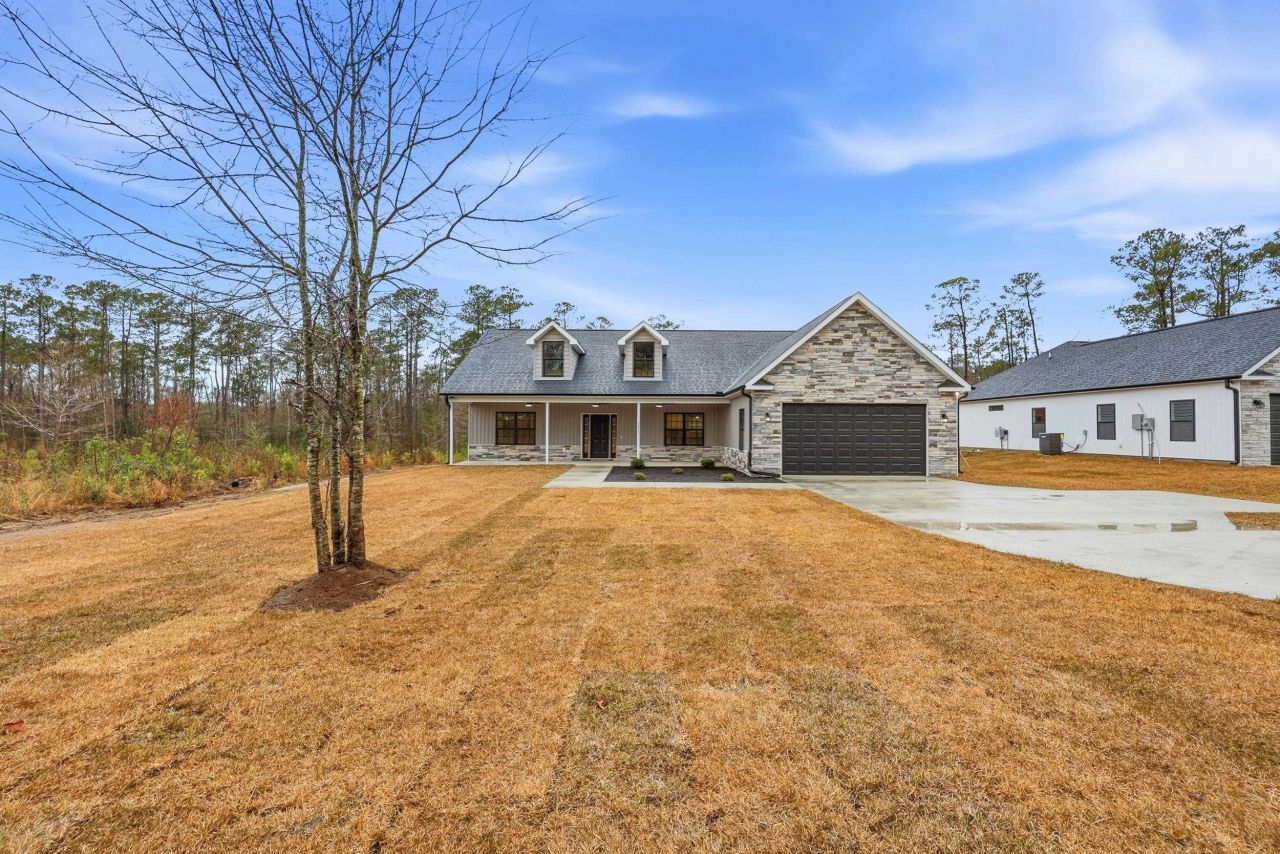 7877 E Highway 19 Photo 1