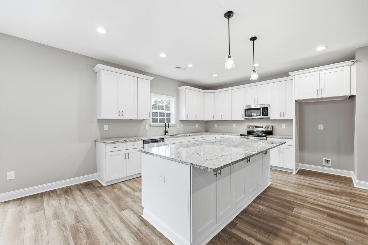 7877 E Highway 19 Photo 14