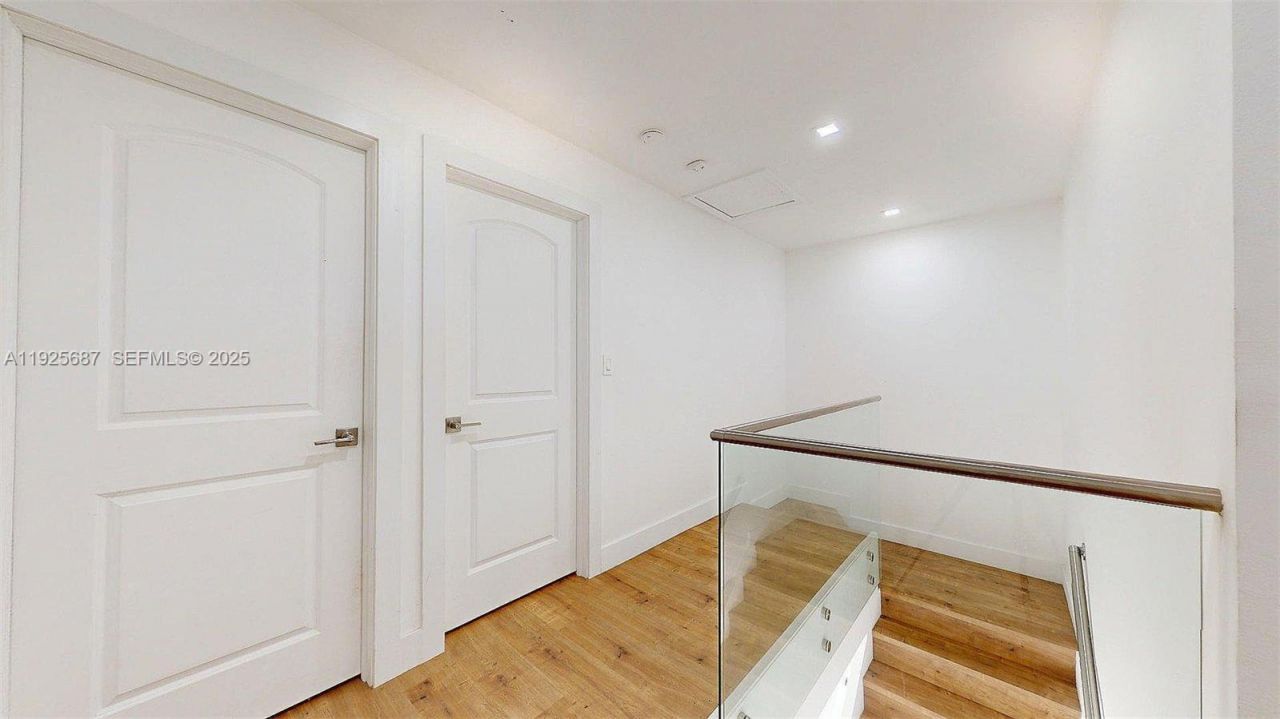 8212 NW 8th Pl, Unit 2, Plantation, FL 33324 Photo